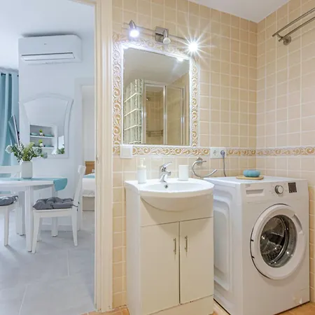 New Wonderful Holidays Benalbeach Appartamento Benalmádena